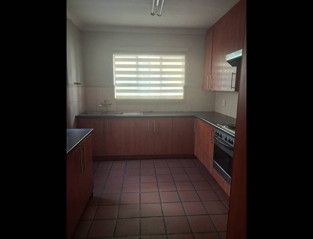 3 BEDROOM TOWNHOUSE FOR SALE IN RISIVILLE